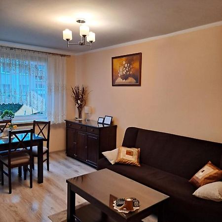 Monica Daire Jelenia Gora Dış mekan fotoğraf