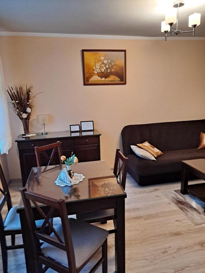Monica Daire Jelenia Gora Dış mekan fotoğraf