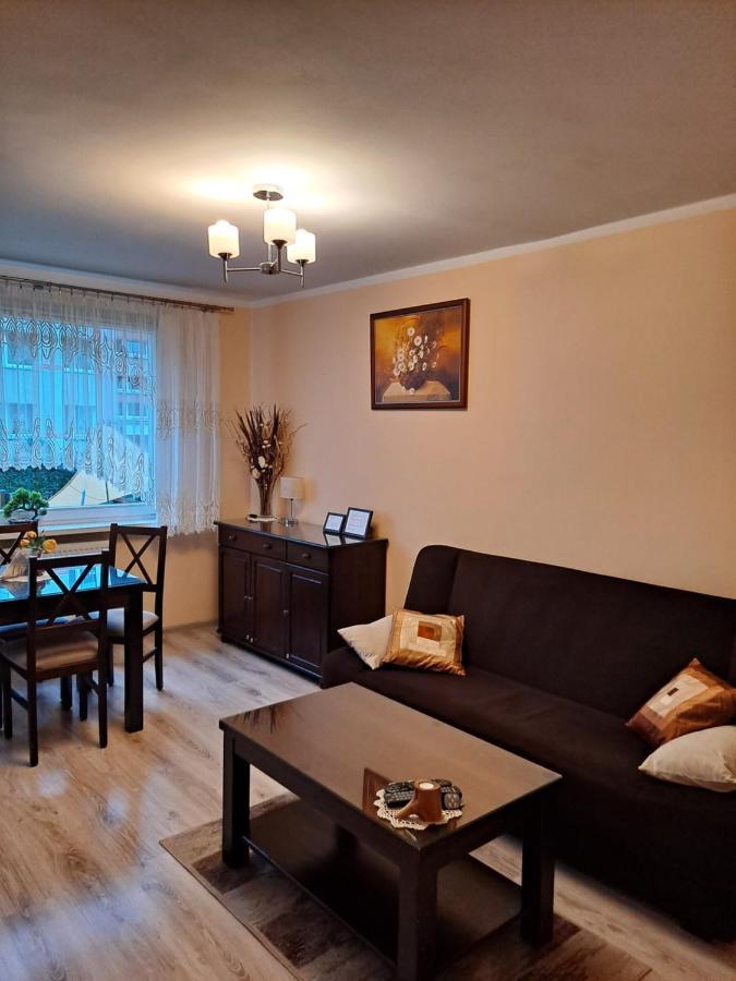 Monica Daire Jelenia Gora Dış mekan fotoğraf